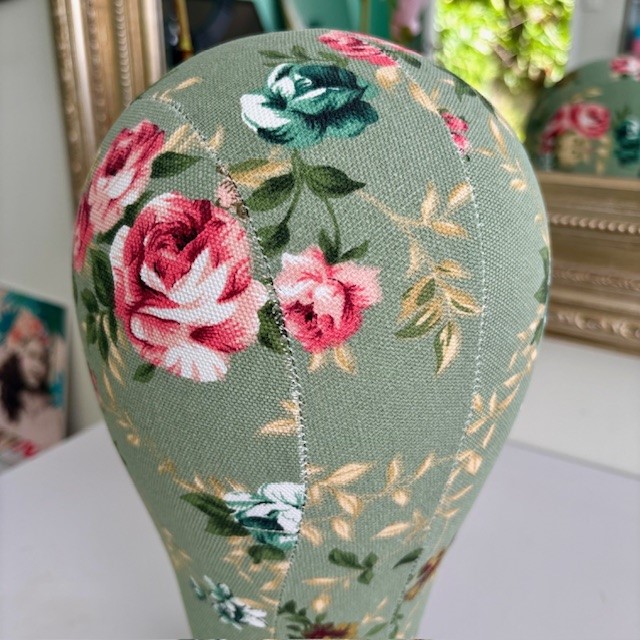 Flower Wig Holder/Styling - Image 2