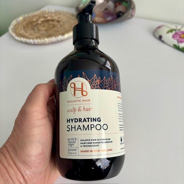 Holistic Hair Hydrating Shampoo 500ml - Image 3